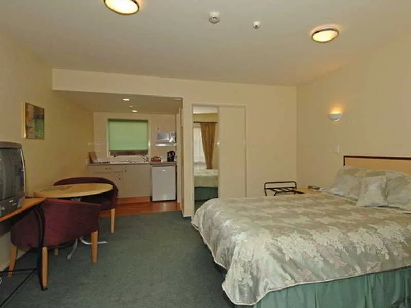 Antonios Motor Lodge Christchurch Hotel